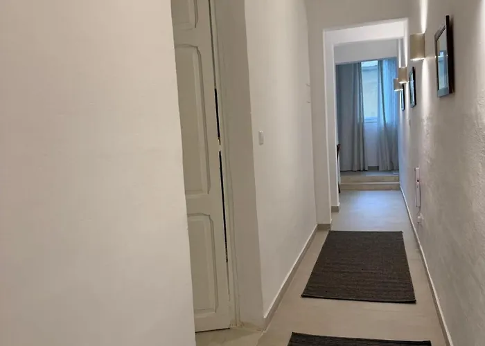 First Floor With Own Front Door - 발레타