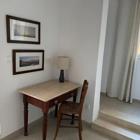 First Floor With Own Front Door - Apartment Valletta